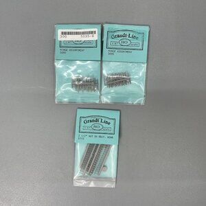 Grandt Line HO 5113 2 1/2" Nut on Rectangular Washer Kit & 5095 Hinge Assortment